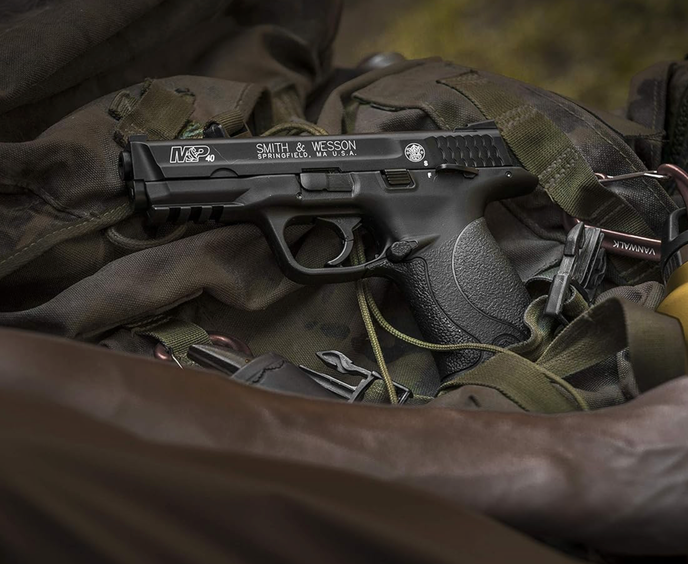 S&W M&P - BLACK DISPARO