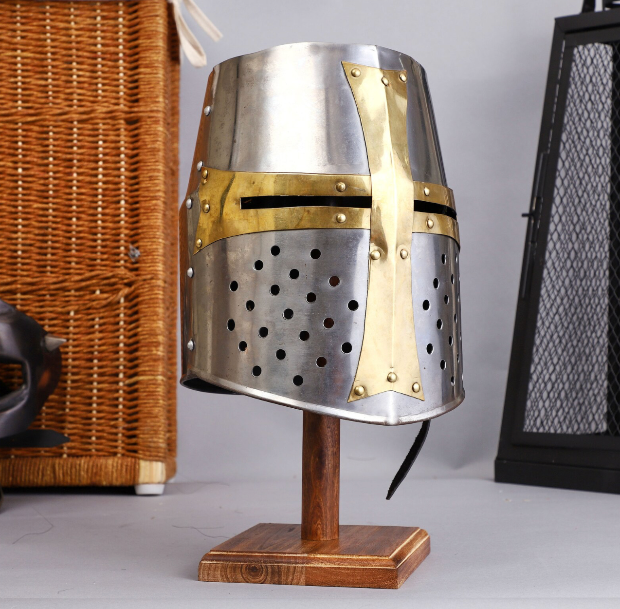 Medieval Warrior Templar Brass Crusader Helmet Knights Helmet