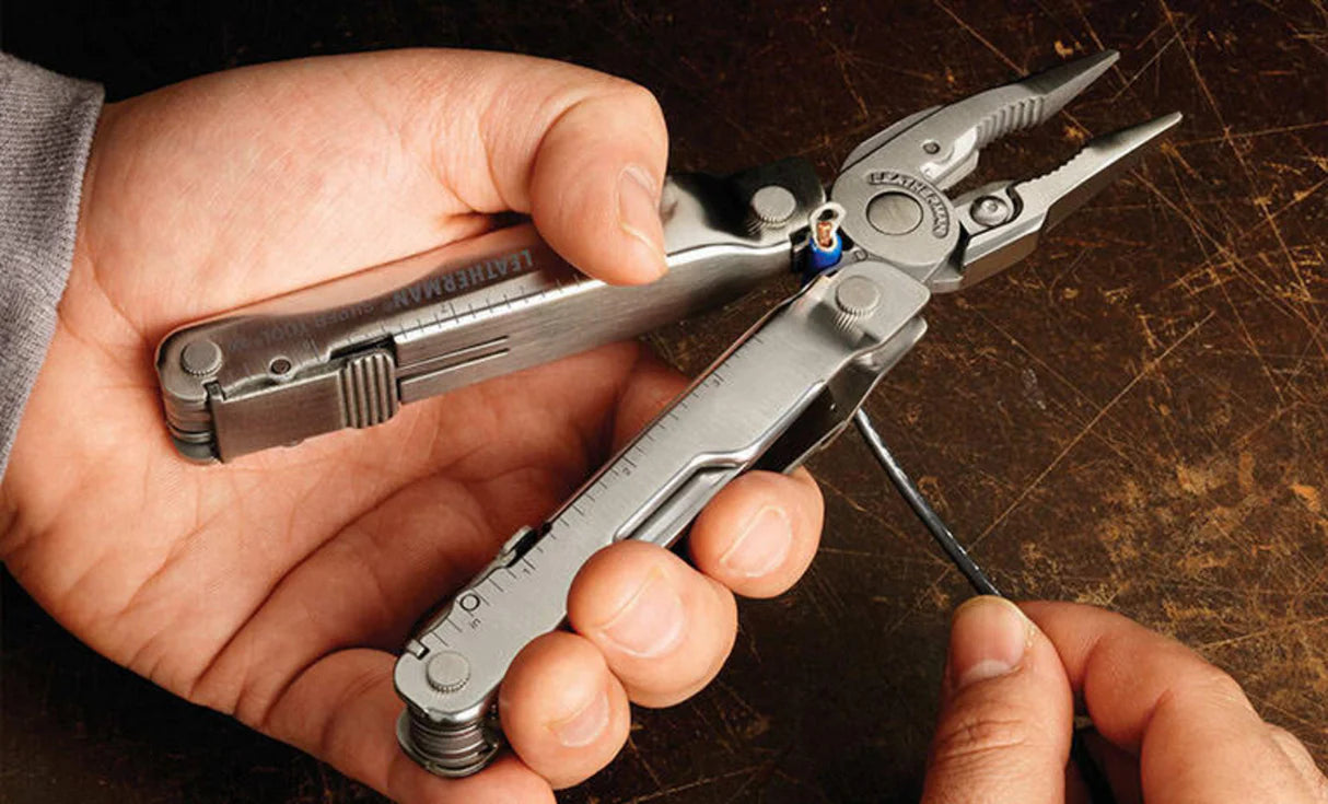 LEATHERMAN SUPER TOOL 300