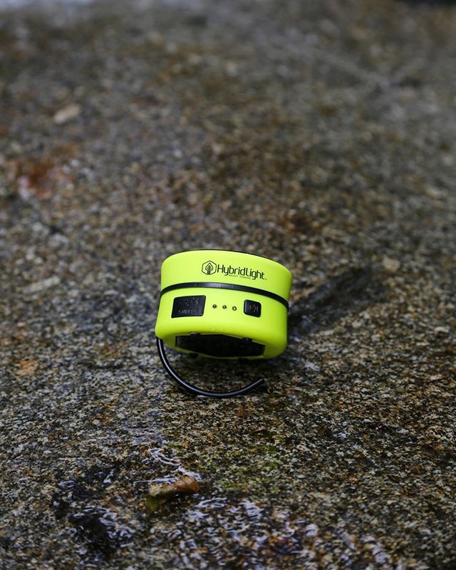 #1328  The Puc Expandable Lantern/Charger