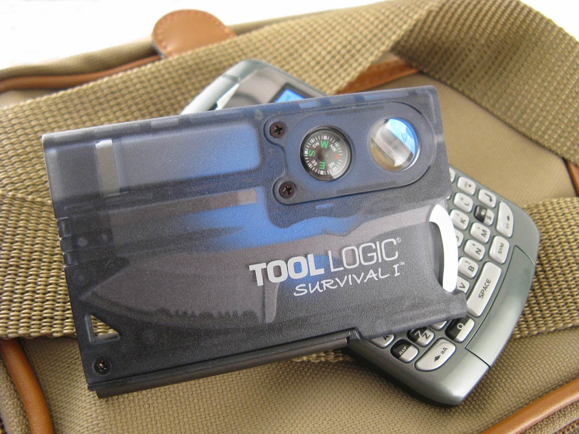 urvival Card ToolLogic SVC1 8 Tools