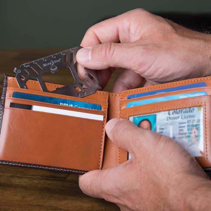 FINANCIAL TOOL® MULTI TOOL CARD